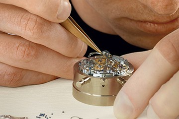 福州劳力士换完电池为什么走的慢